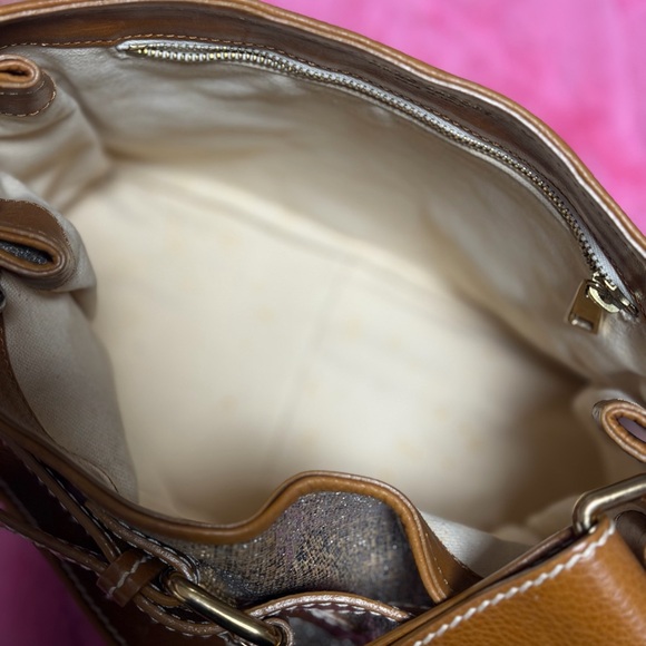 Marc Jacobs Bucket Bag - Picture 4 of 4